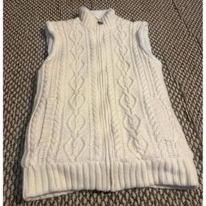 Skyr Fleece Lined Wool Blend Cable Knit Sweater Vest Women’s Medium